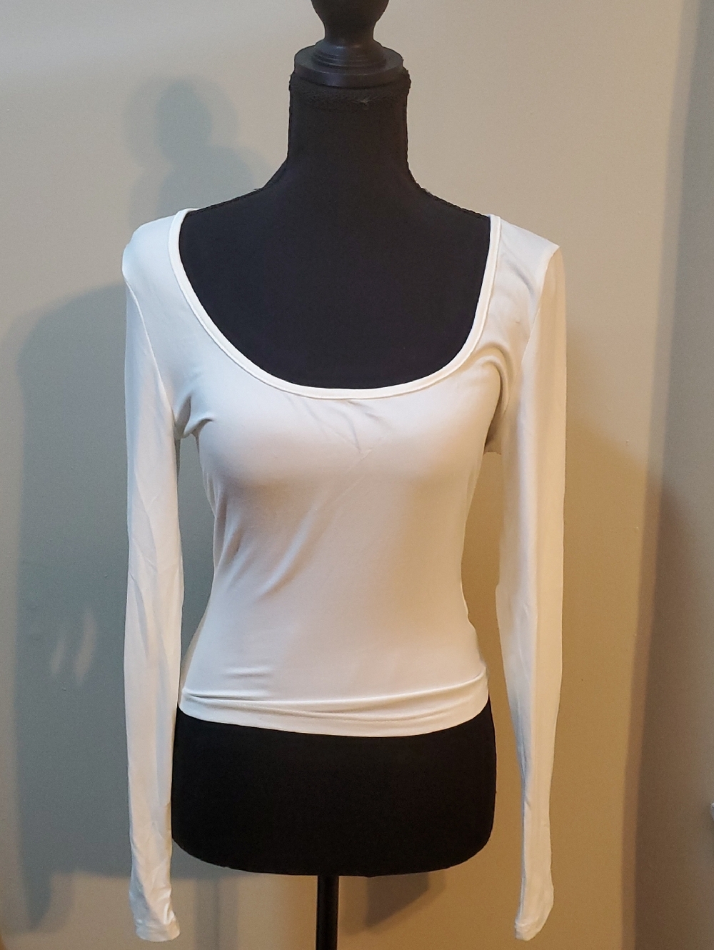 SHEIN White Scoop Neck Long Sleeve Top